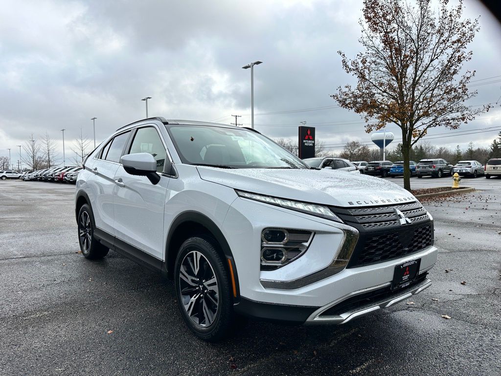2026 Mitsubishi Eclipse Cross SEL photo 3