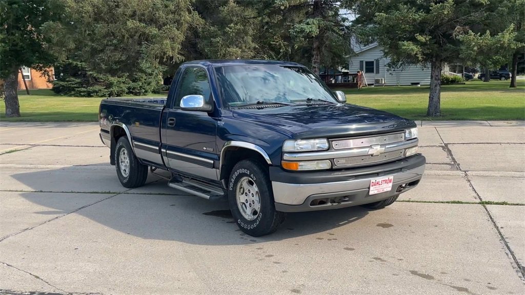 Used 2002 Chevrolet Silverado 1500 LS with VIN 1GCEK14V12Z241494 for sale in Oslo, Minnesota
