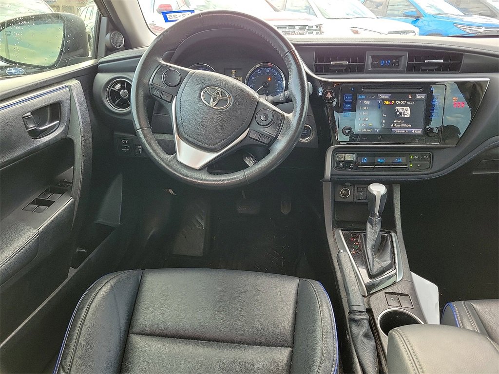 2018 Toyota Corolla XLE XSE photo 16