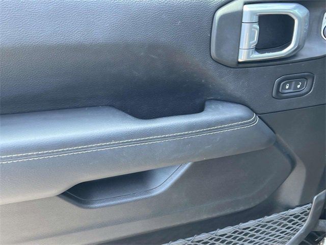 2022 Jeep Wrangler Unlimited Sahara 4xe photo 16