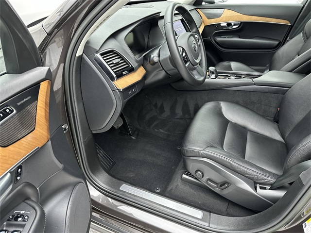 2023 Volvo XC90 Recharge Plus photo 3