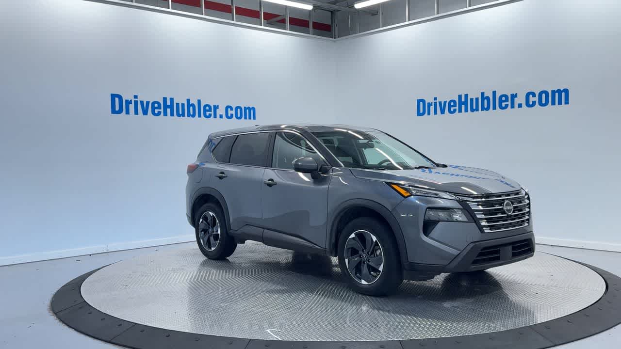 2024 Nissan Rogue SV photo 2