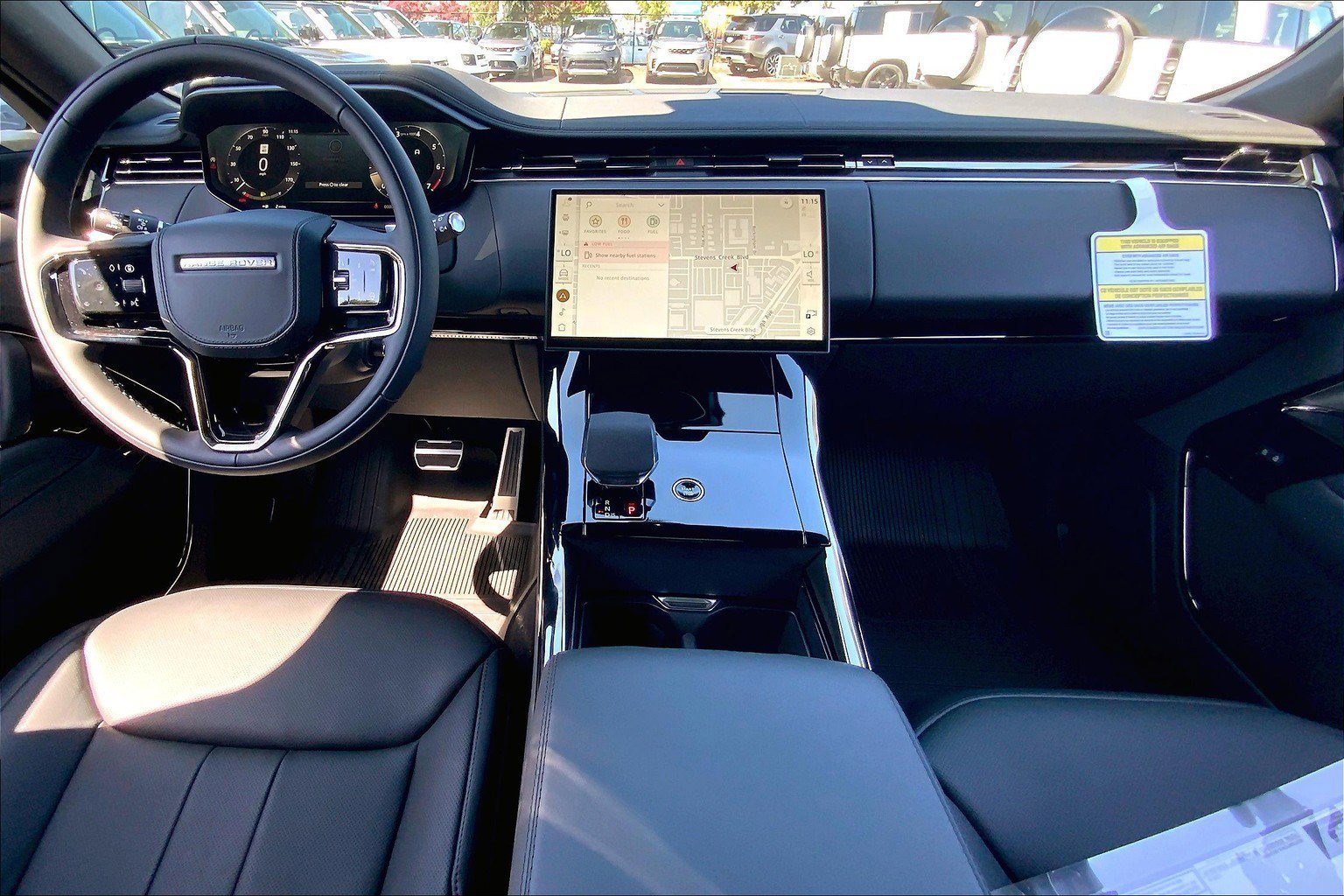 2025 Land Rover Range Rover Sport P400 Dynamic SE photo 4