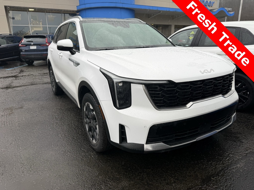2024 Kia Sorento S's photo