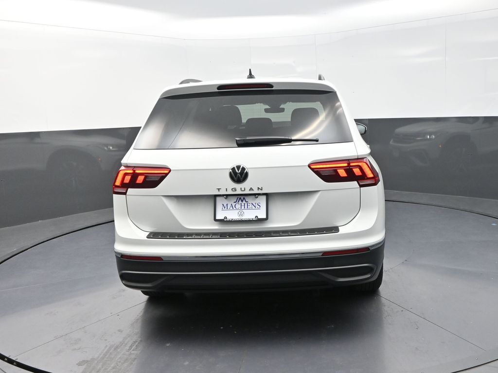 2024 Volkswagen Tiguan S photo 5