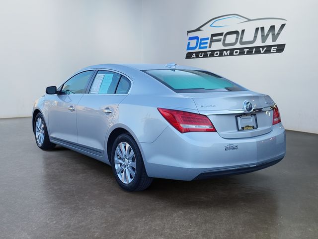 2015 Buick LaCrosse Base photo 4