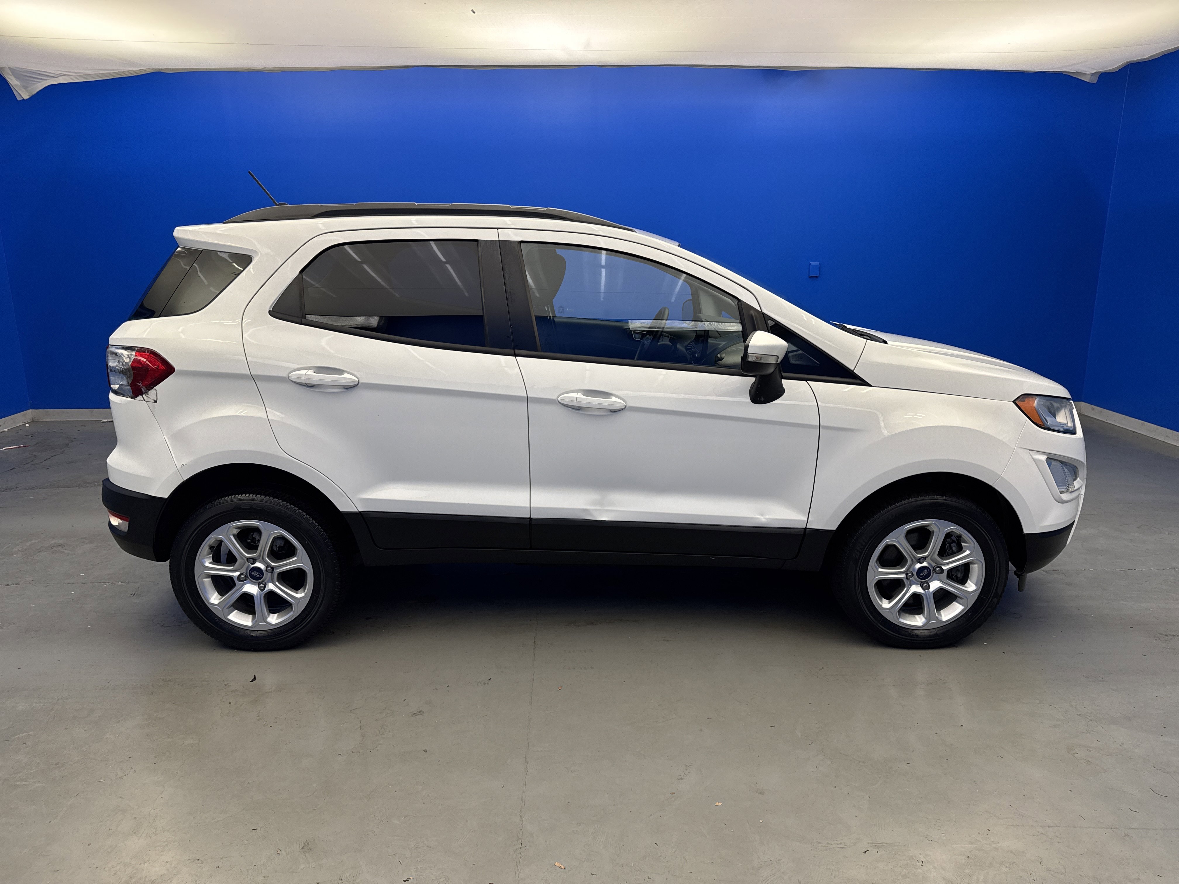 2019 Ford EcoSport SE photo 2