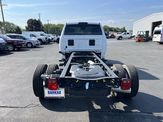 2025 Ram 5500 photo 4