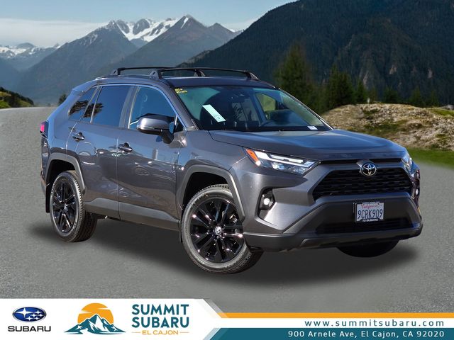2022 Toyota RAV4 XLE Premium's photo