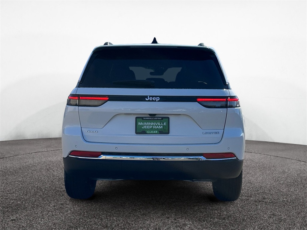 2025 Jeep Grand Cherokee Limited photo 4