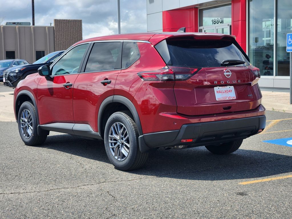 2025 Nissan Rogue S photo 3