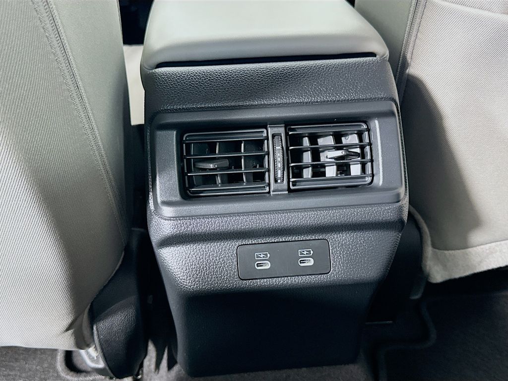 2025 Honda Accord 1.5T SE photo 24