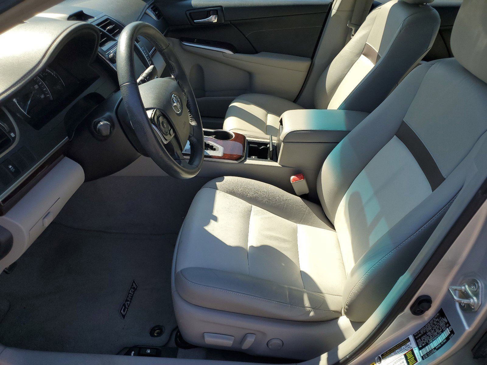 PreOwned 2014 Toyota Camry XLE 4dr Car in Crestview FP1008 David