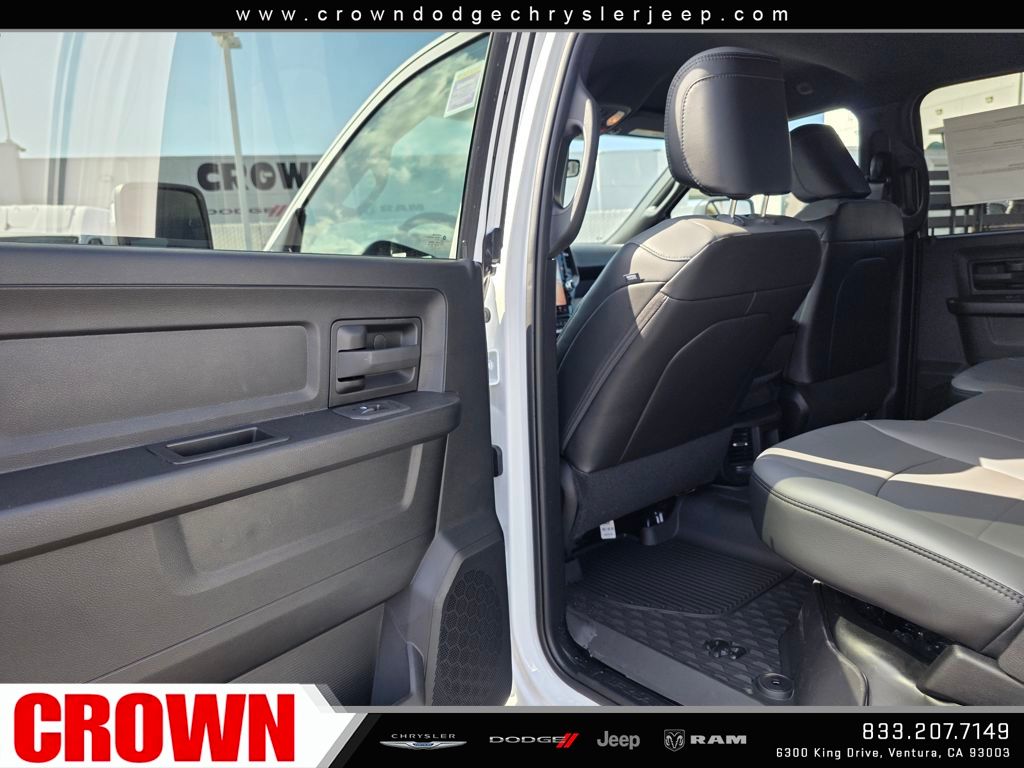 2026 Ram 3500 Tradesman photo 13