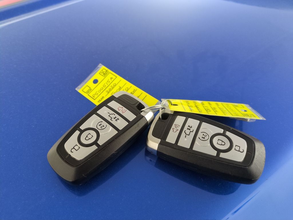 2020 Ford F-150 Lariat photo 23