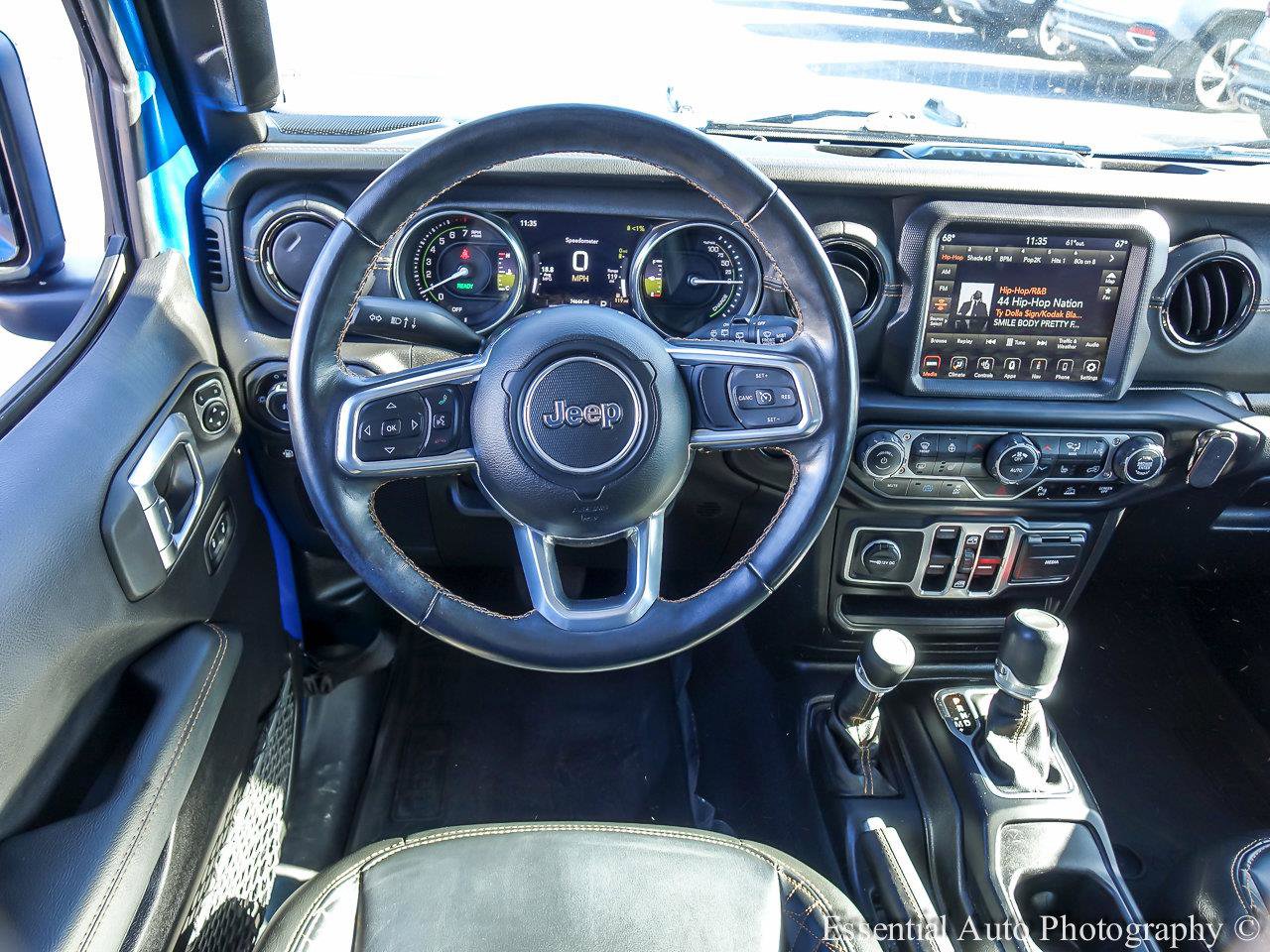 2022 JEEP WRANGLER - Image 10