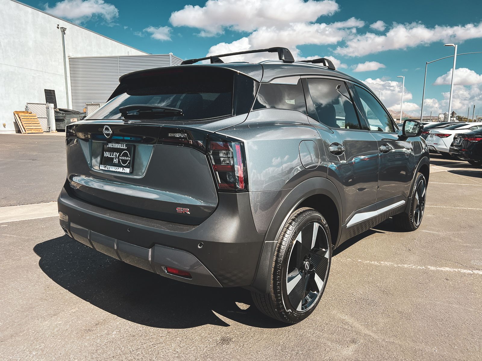 2026 Nissan Kicks SR photo 8