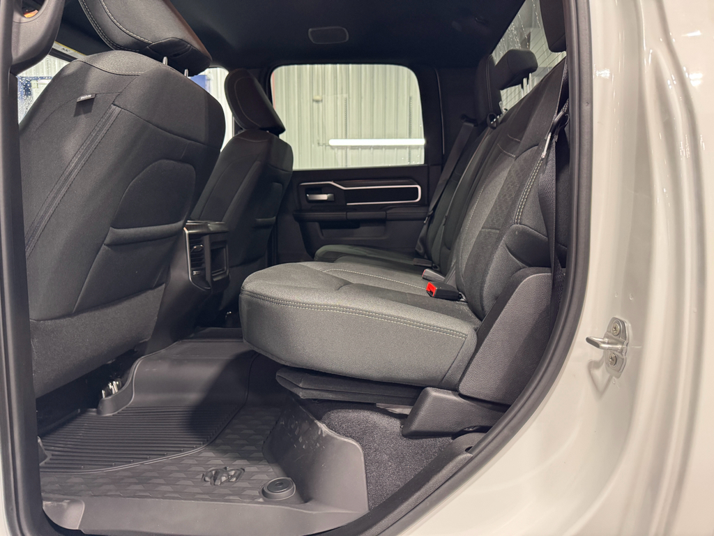 2025 Ram 3500 Big Horn photo 7