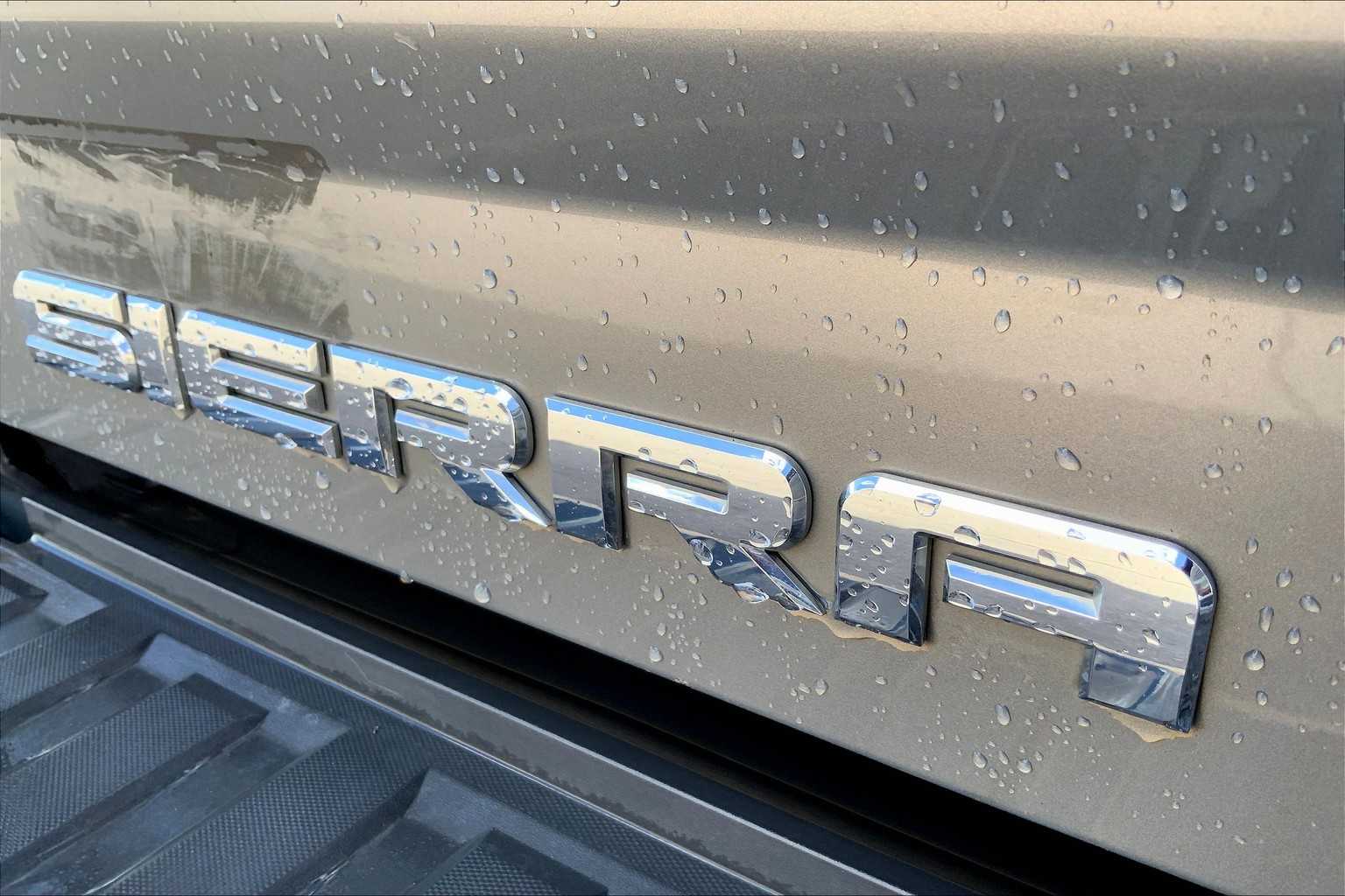 2017 Gmc Sierra 1500 SLT photo 9
