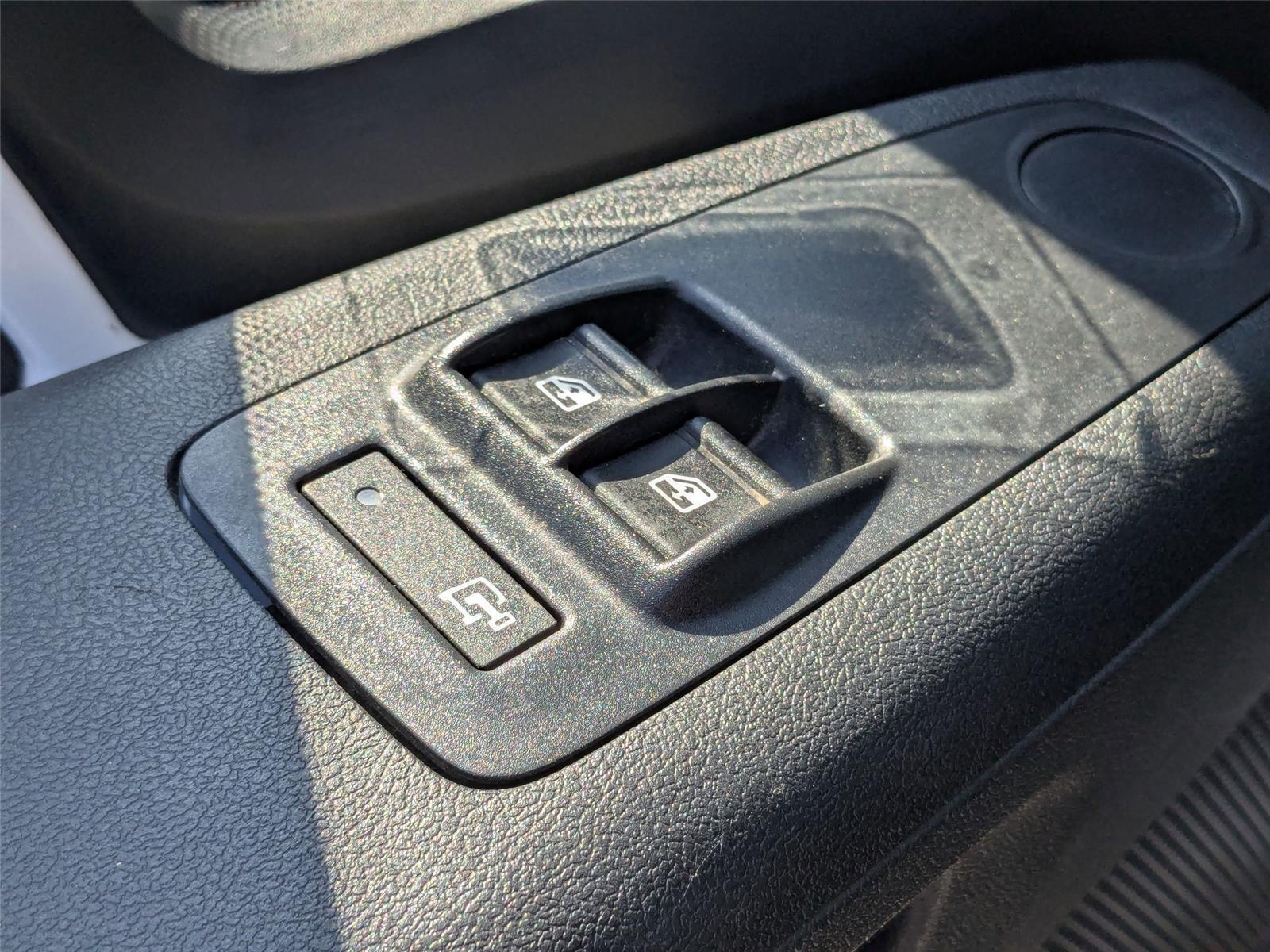 2023 Ram 2500 photo 13