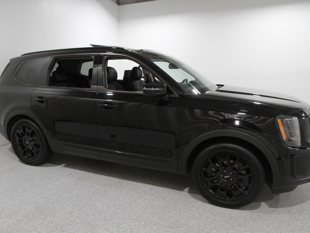 2022 Kia Telluride SX's photo