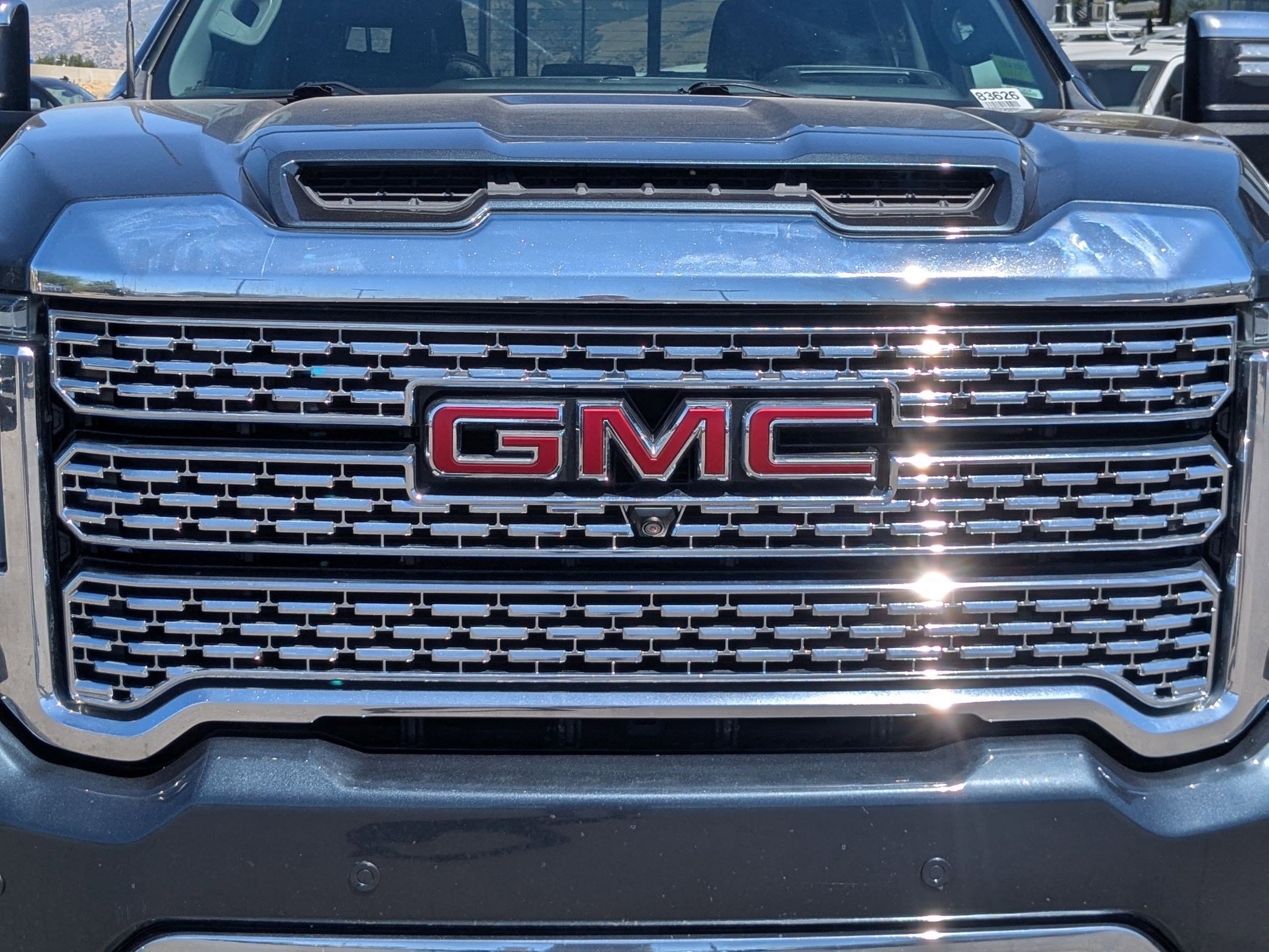 2020 Gmc Sierra 2500 HD Denali photo 8