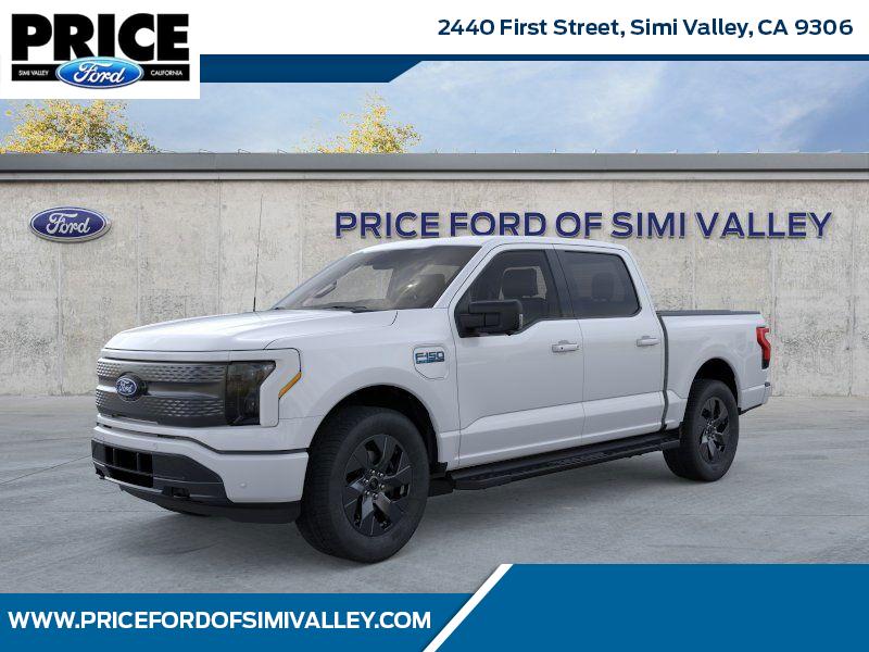 2025 Ford F-150 Lightning Flash's photo