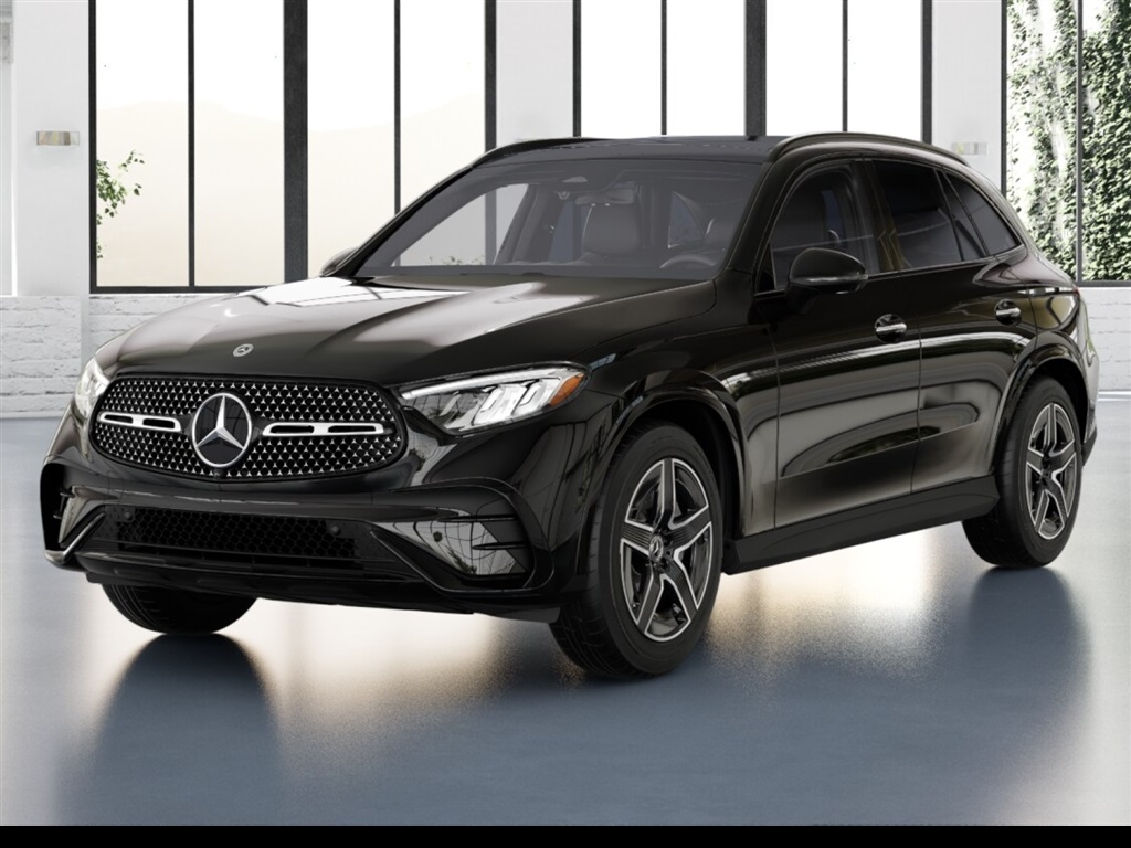 2026 Mercedes-Benz GLC Base's photo
