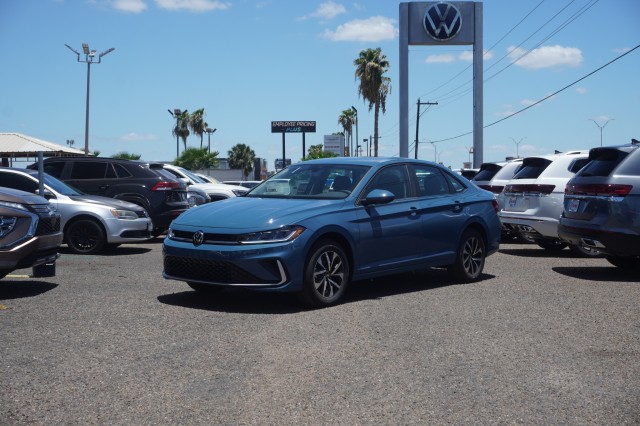 2025 Volkswagen Jetta S's photo