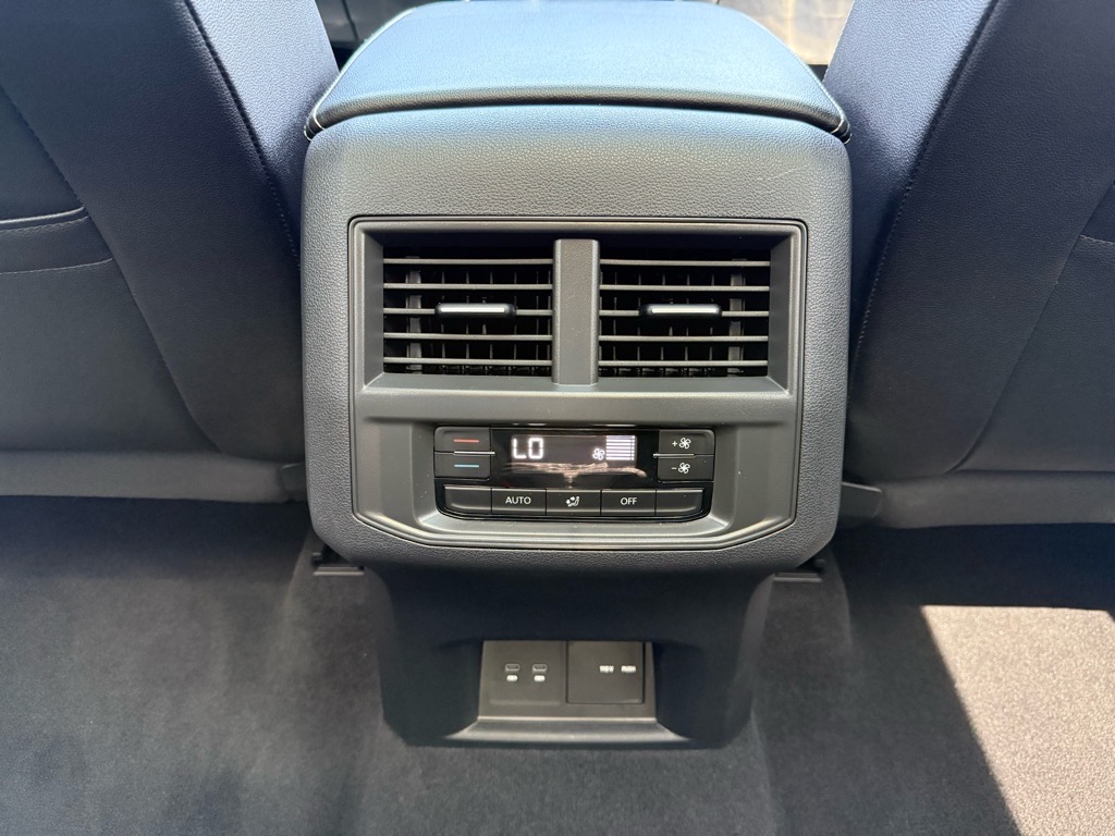 2023 Volkswagen Atlas V6 SE photo 30