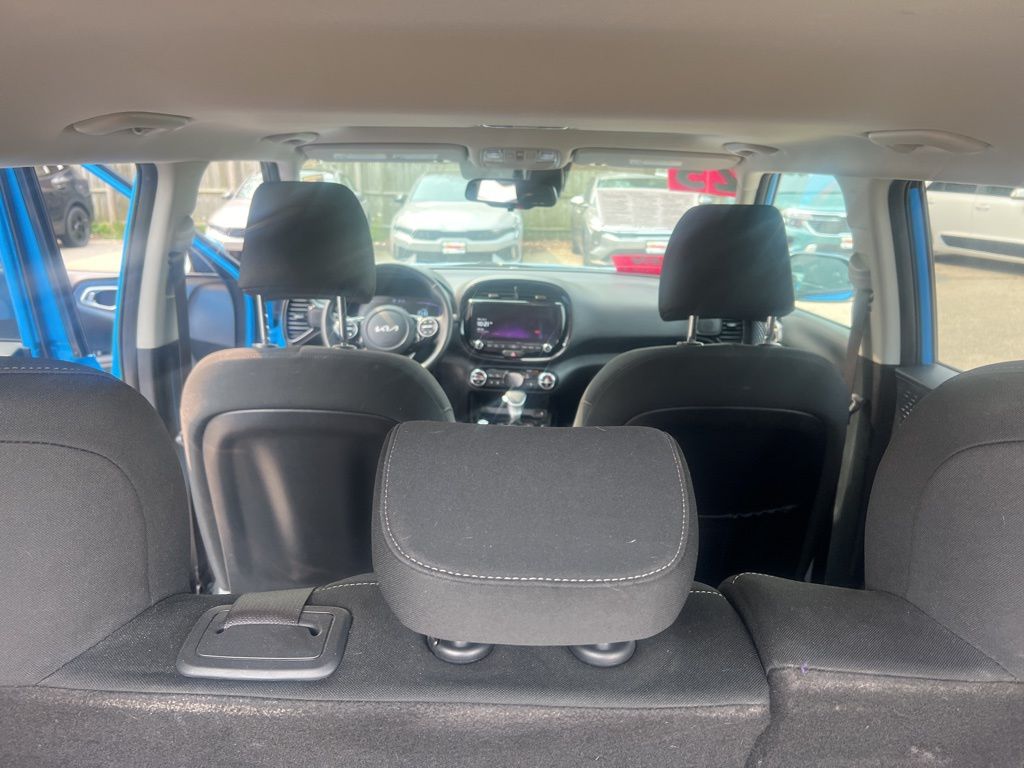 2023 Kia Soul EX photo 14