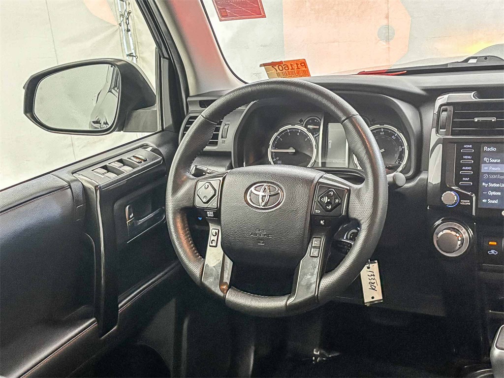 2020 Toyota 4Runner TRD Off-Road photo 16