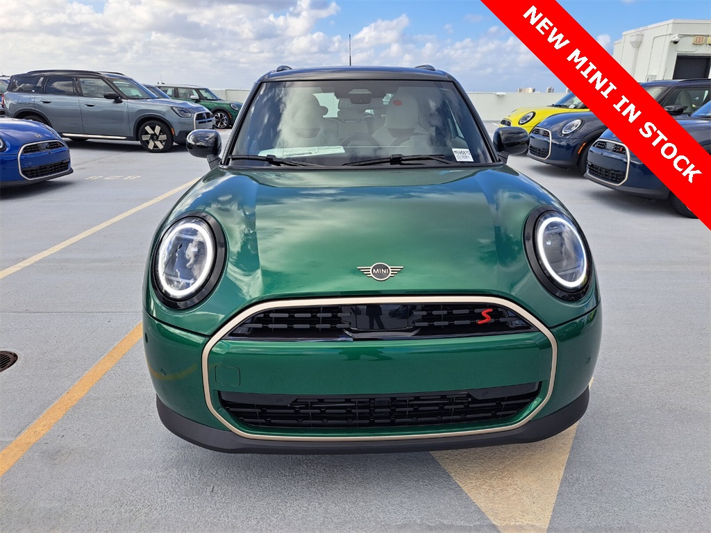 2025 Mini Cooper 4 Door Hardtop Signature photo 8