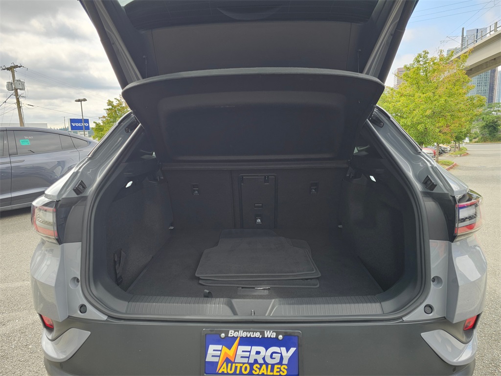 2022 Volkswagen ID.4 Pro S photo 16