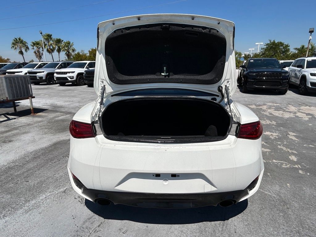 2017 Infiniti Q60 3.0t Premium photo 24