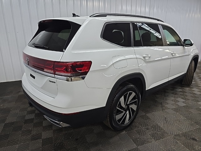 2024 Volkswagen Atlas SE Technology photo 10