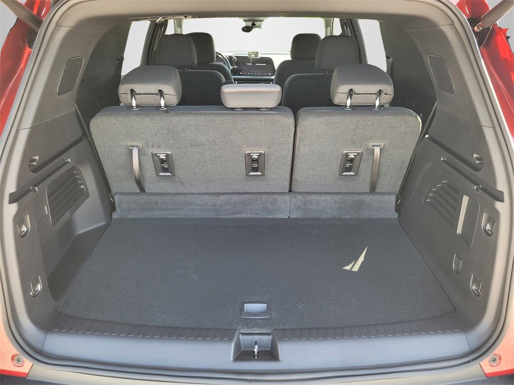 2026 Chevrolet Traverse photo 6