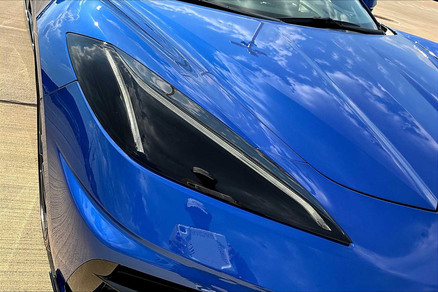 2022 Chevrolet Corvette 2LT photo 17