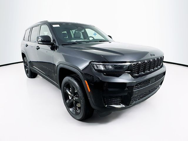 2025 Jeep Grand Cherokee L Altitude's photo