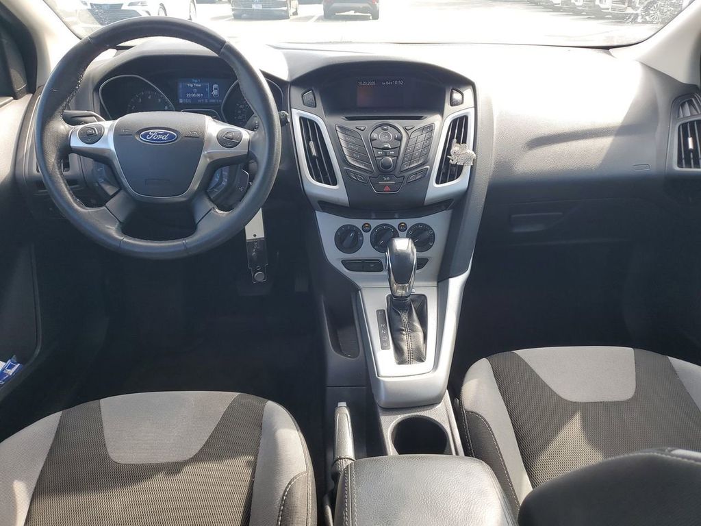 Used 2012 Ford Focus SE with VIN 1FAHP3K27CL391333 for sale in Punta Gorda, FL