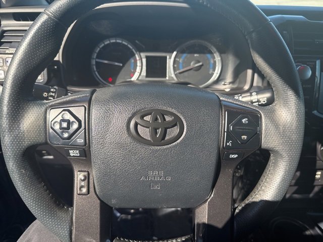 2018 Toyota 4Runner TRD Off-Road Premium photo 16