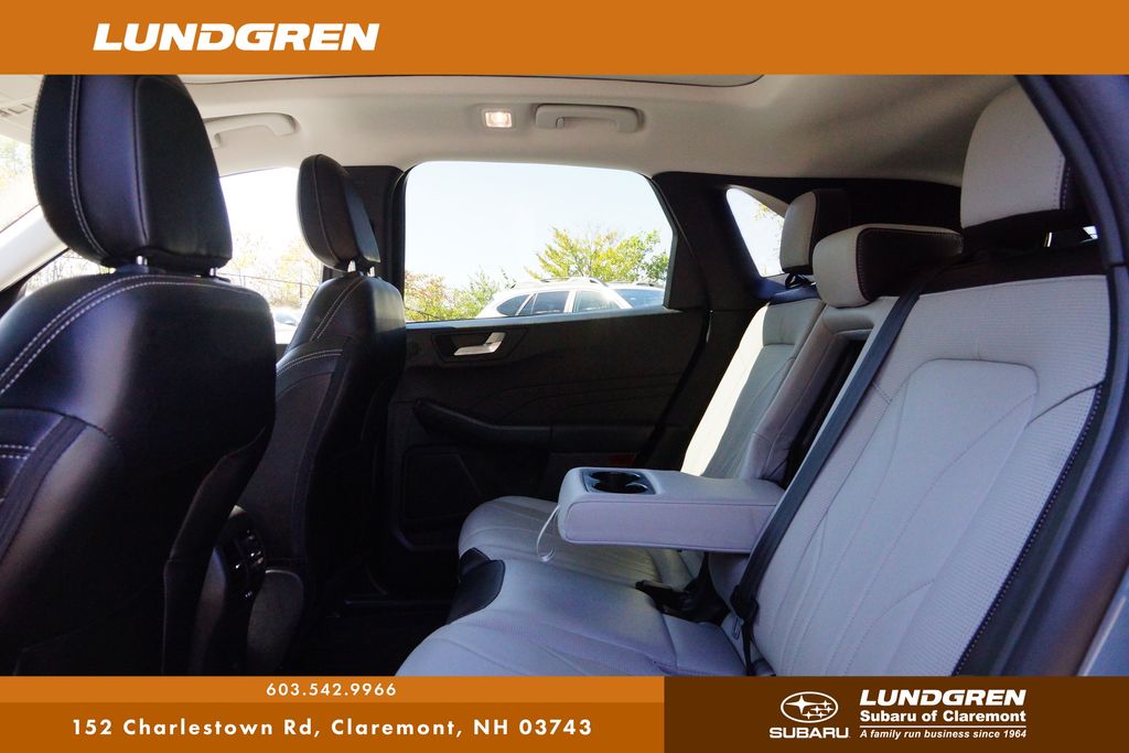 2025 Ford Escape Hybrid Platinum photo 19
