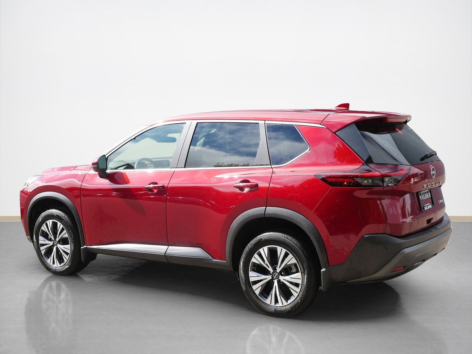 2022 Nissan Rogue SV photo 5