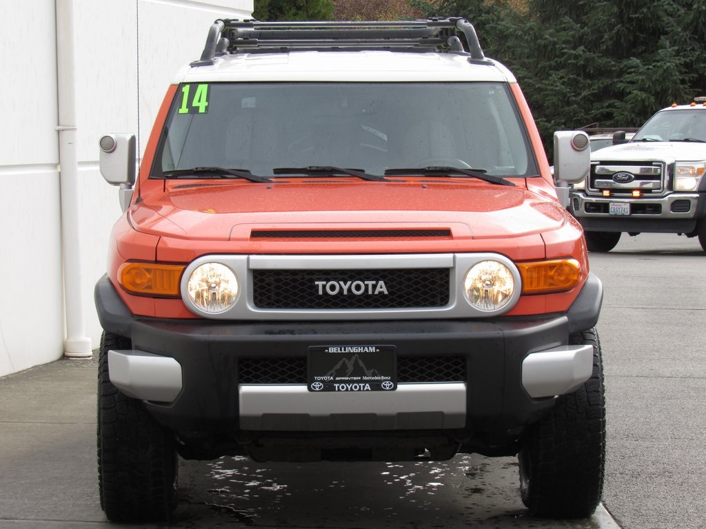 PreOwned 2014 Toyota FJ Cruiser Base 4D Sport Utility in Bellingham 