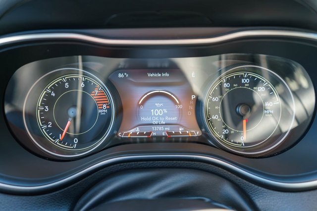 2021 Jeep Cherokee Latitude Lux photo 11
