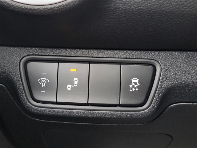 2023 Kia Forte LXS photo 35
