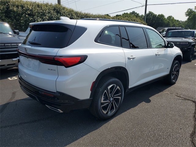 2025 Buick Enclave Sport Touring photo 4