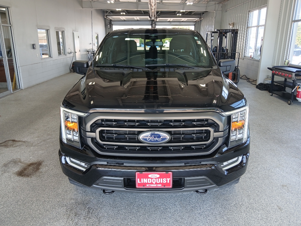 2023 Ford F-150 XLT photo 3