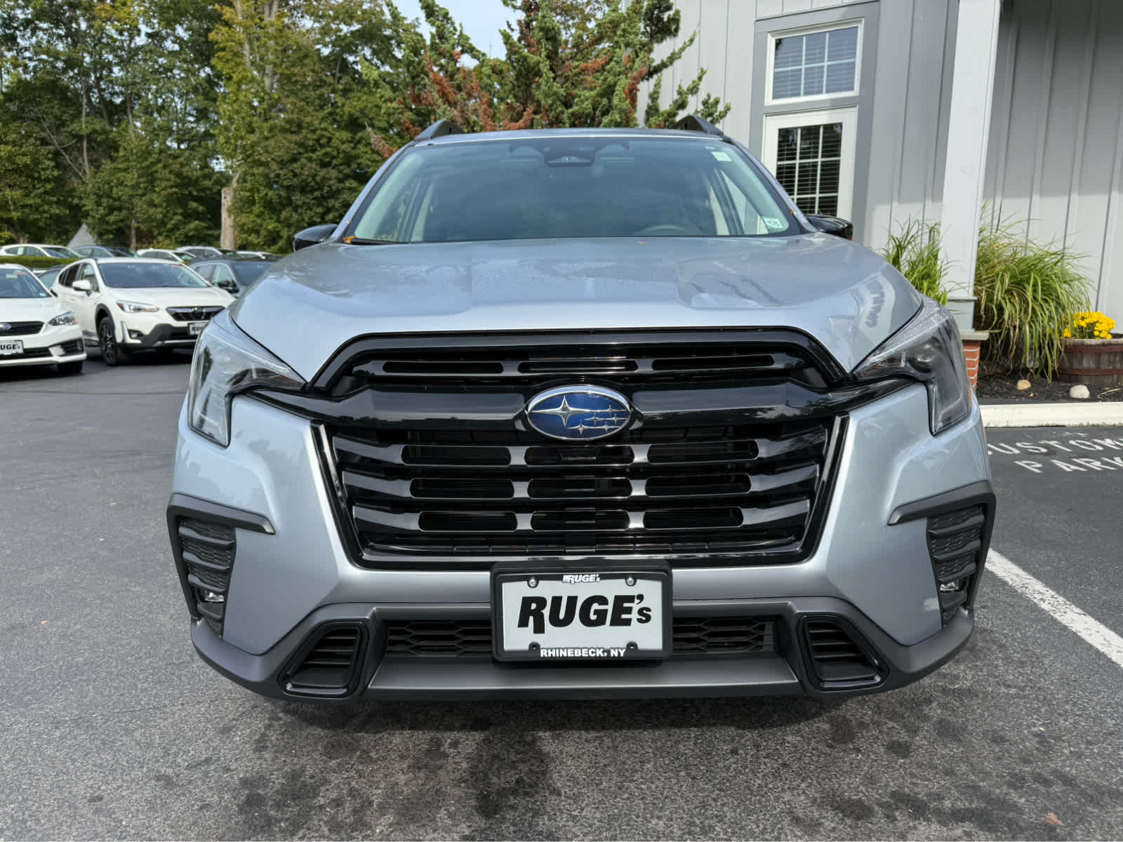 2025 Subaru Ascent Onyx Edition photo 2