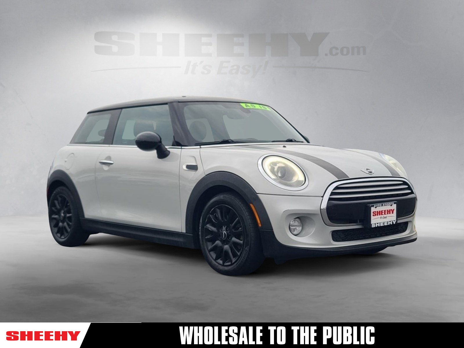 2015 MINI Cooper Base's photo
